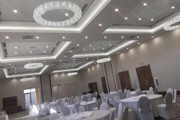 Indoor wedding