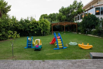 Children's play area - outdoor