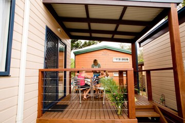 Superior Grevillea Villa - Sleeps 6