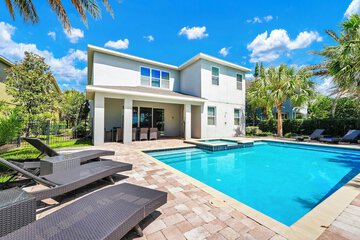 Private pool