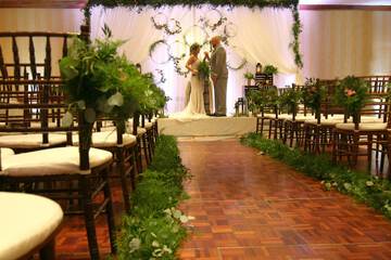 Indoor wedding