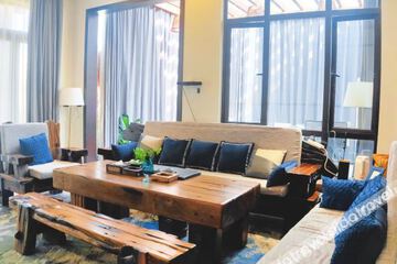 Hotel Interior or Public Areas