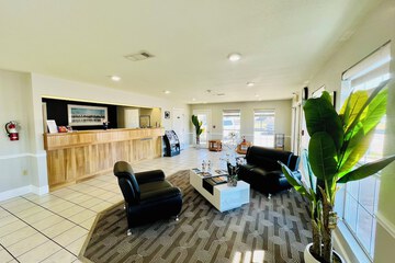 Check-in/check-out kiosk