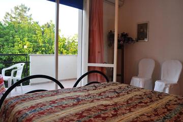 Photo 34