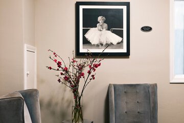 Lobby sitting area
