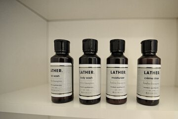 Bathroom amenities