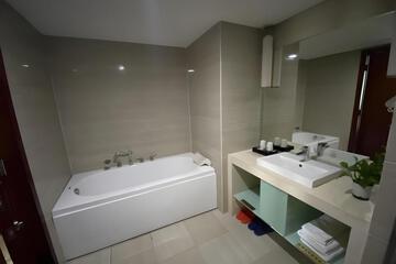 Photo 35