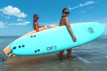 Surfing/boogie boarding