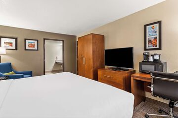 Room 28 of 57