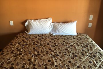 Room 15 of 19