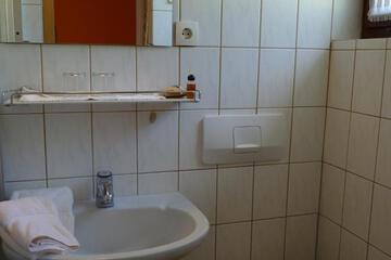 Photo 35
