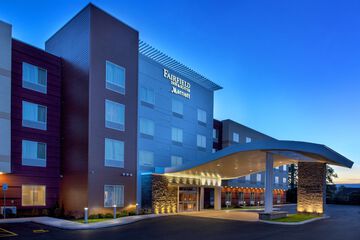 Fairfield Inn & Suites by Marriott Buffalo Amherst / University