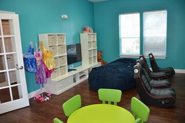 Childrens Play Area - Indoor