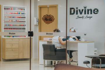 Hair salon