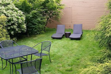 Hotel Exterior 42 of 44