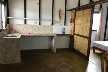 Photo 51
