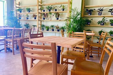 Coffee shop