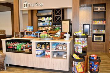 Snack bar