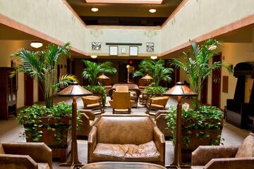 Hotel Interior 28 of 120