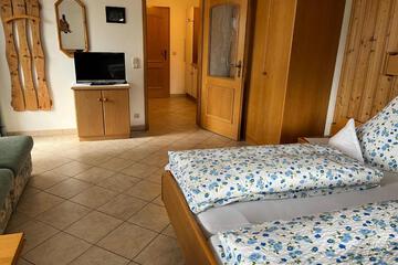 Photo 35