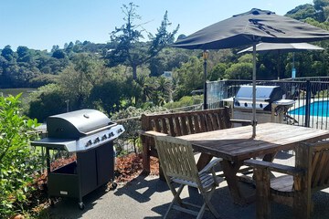 BBQ/picnic area