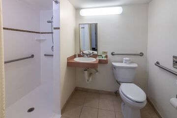 Room 48 of 65