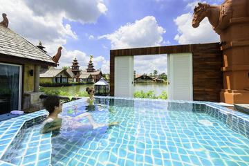 Private pool