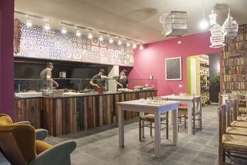 Food court