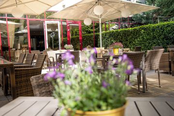 Sundeck