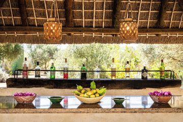 Poolside bar