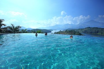 Infinity pool