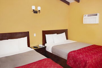 El Patio Inn