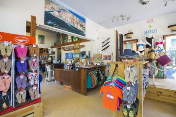 Gift shop