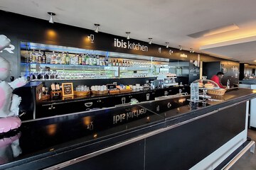 Snack bar