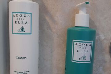 Bathroom amenities