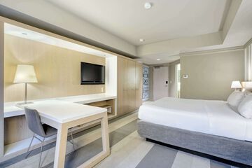Room 29 of 94
