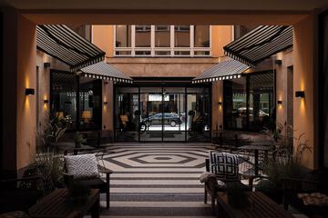 Courtyard