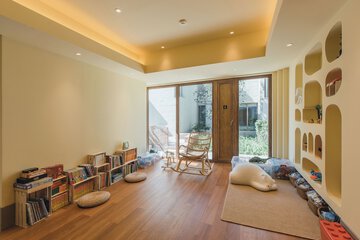 Children's play area - indoor