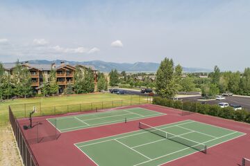 Tennis court