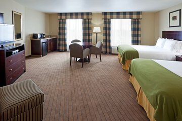 Room 23 of 48