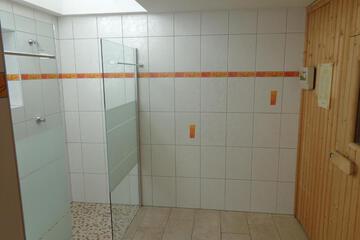 Photo 33
