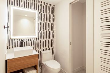 Room 44 of 65
