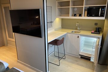 Private kitchenette