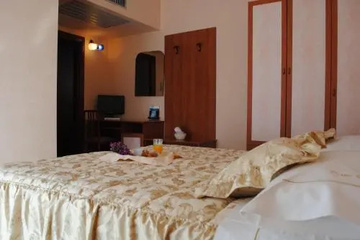 guest_rooms