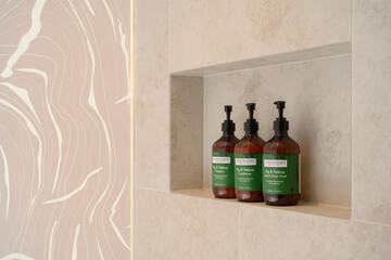 Bathroom amenities