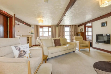 guest_rooms