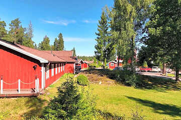 Photo 32