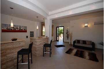 Concierge desk
