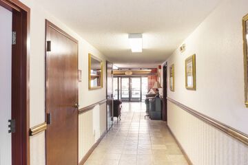 Days Inn by Wyndham Adairsville