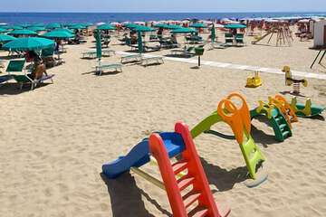 Children's play area - outdoor